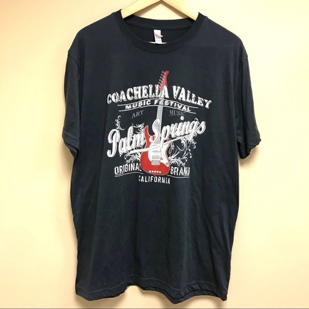 👠Coachella Valley Music Vest T Shirt Men’s.  Size Large